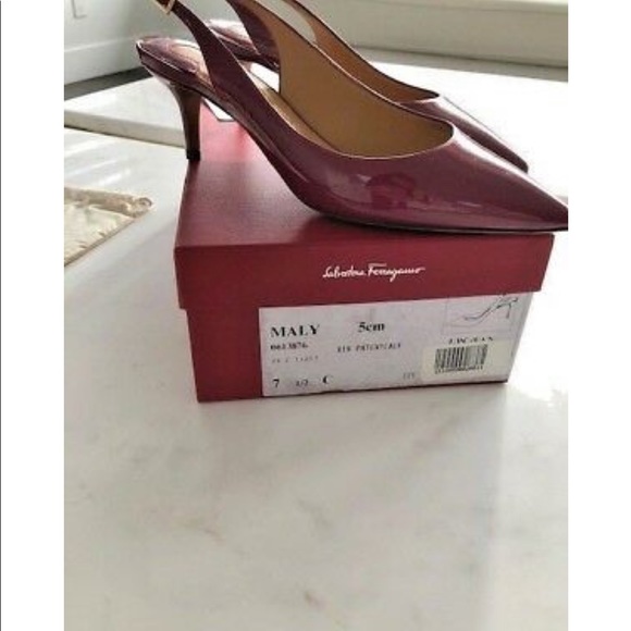 SALVATORE FERRAGAMO PUMPS KITTEN HEELS MALY 7.5C - Picture 8 of 13